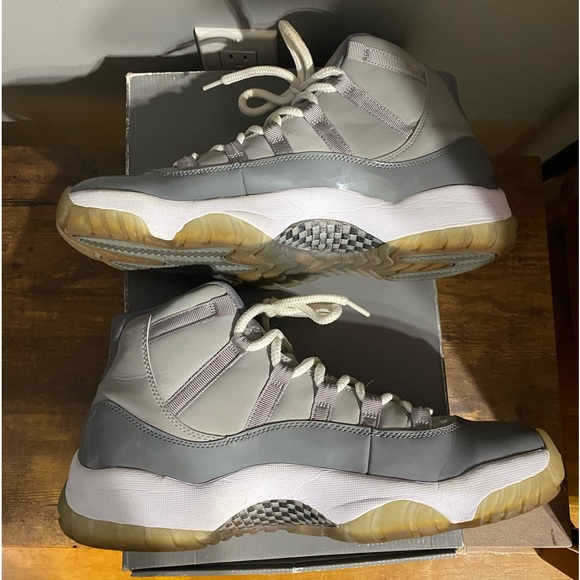 Air Jordan 11 Retro Cool Grey 2010 378037 001 SZ 11.5 main image 7